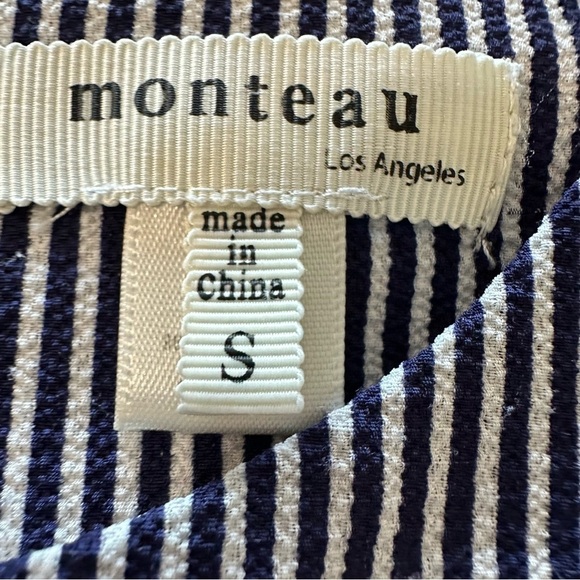 Monteau women's size small blue and white striped blouse - Picture 4 of 5
